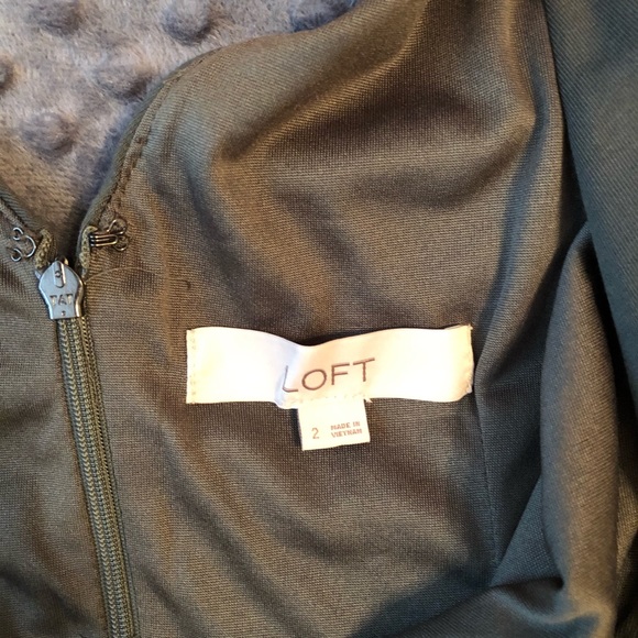 Loft Dress - Picture 2 of 2